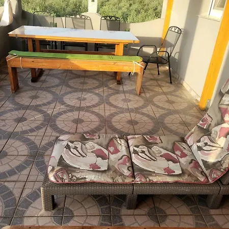 Olive Shared Pool Daire *