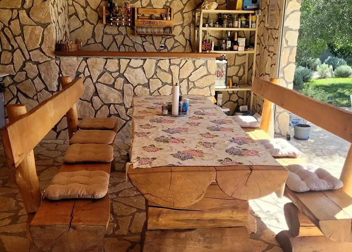 Appartamento Olive Shared Pool Pirovac